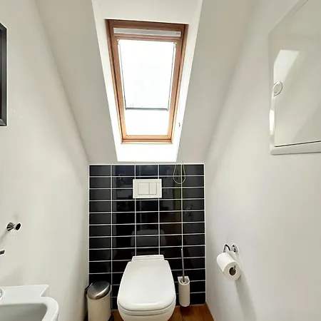 Moderne In Attraktivem Altbau Daire Freiburg im Breisgau