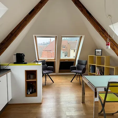 Moderne In Attraktivem Altbau *