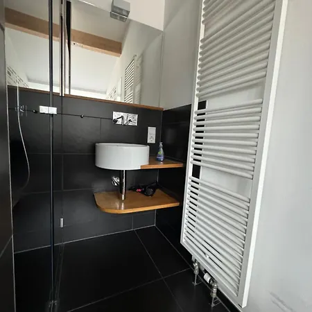 Moderne In Attraktivem Altbau *